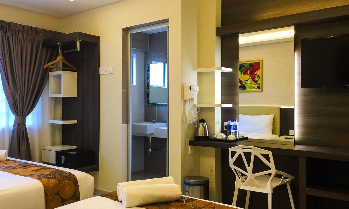 Larut Hotel | Louis Hotel