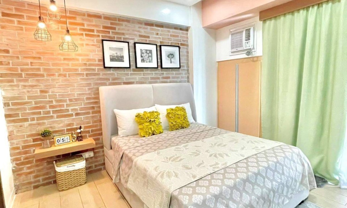 Pasay Apartment | Lovely Unit W/free Wifi & Netflix Across Naia T3 Airport