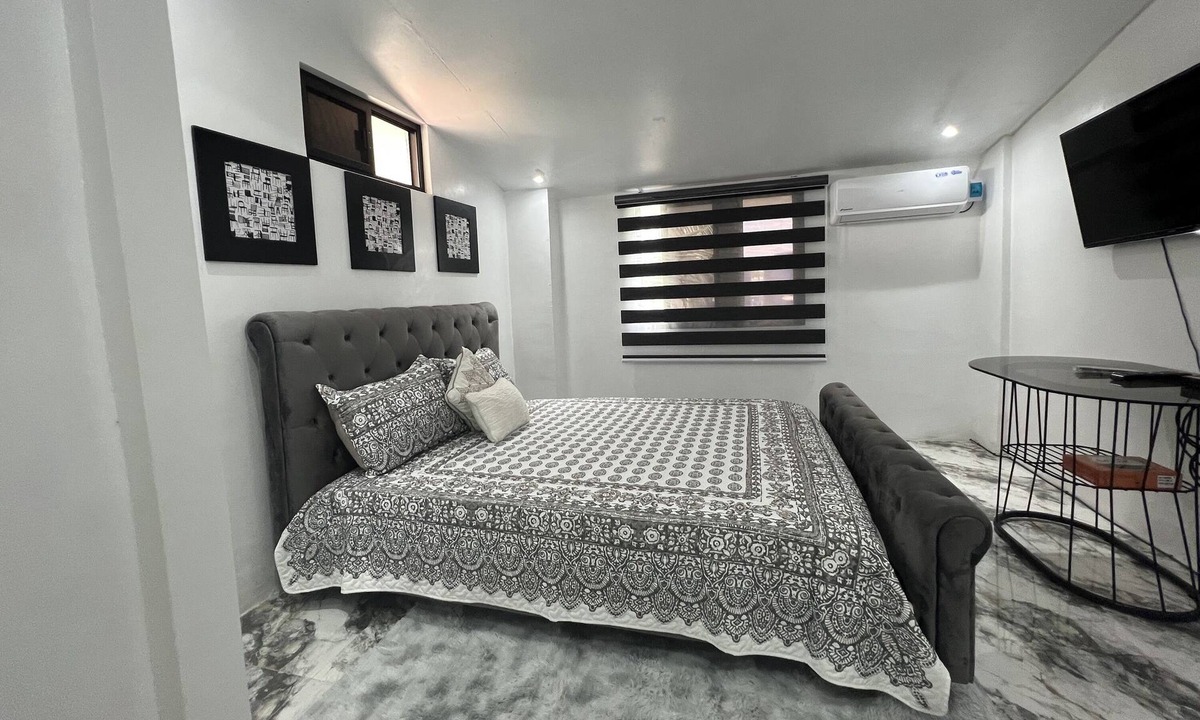 Lian Hotel | Lover'S Point Beach Front Resort