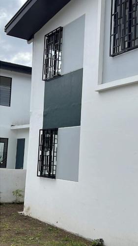 San Pablo Apartment | Lubrin Townhouse