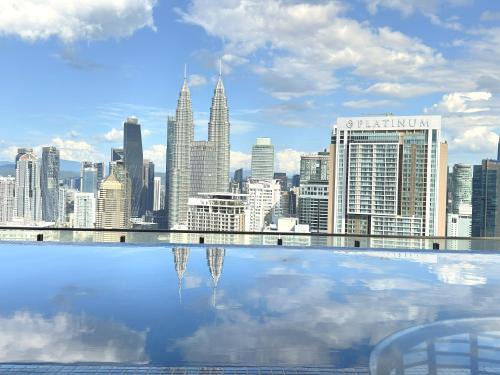 Kuala Lumpur City Centre Apartment | Lucky Suites KLCC By Luxe Infinitum