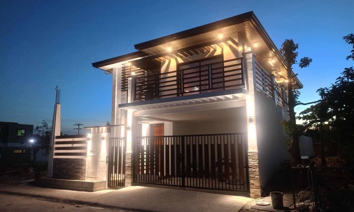 Lipa House | Luxurious home in the heart of Lipa City