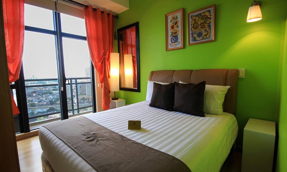 Downtown Apartment | Luxury Studio Unit @ Knightsbridge 3217