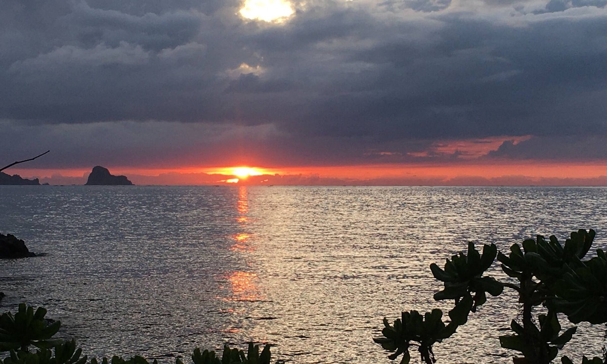 Taytay Resort | Luxury traditional exotic villa, spacious and comfortable