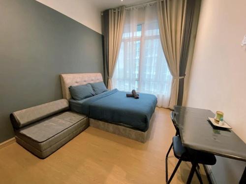 Kuantan Apartment | LV13 PoolView Kuantan by Vhomestay