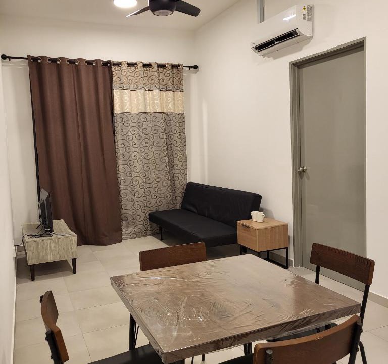 Sandakan House | Lydia guesthouse kingfisher
