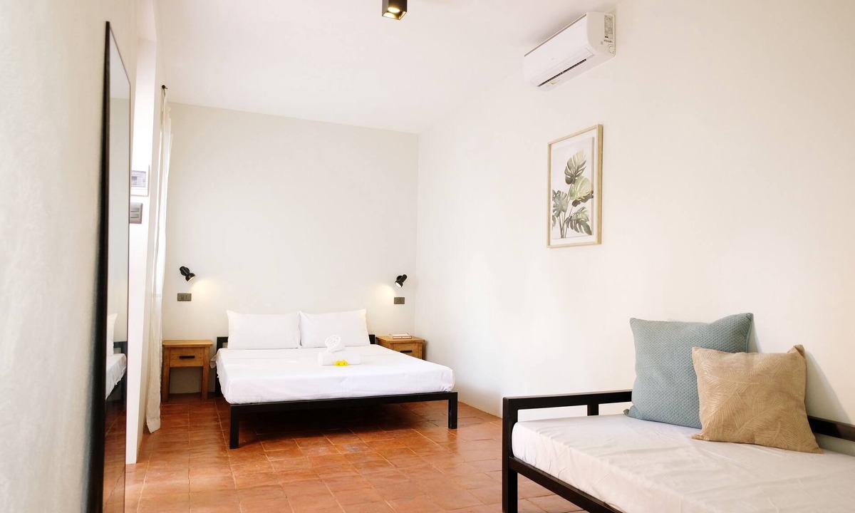 Dumaguete Hostel | Mad Monkey Dumaguete