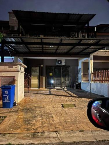 Shah Alam House | Mael's Homestay Seksyen 16 Shah Alam