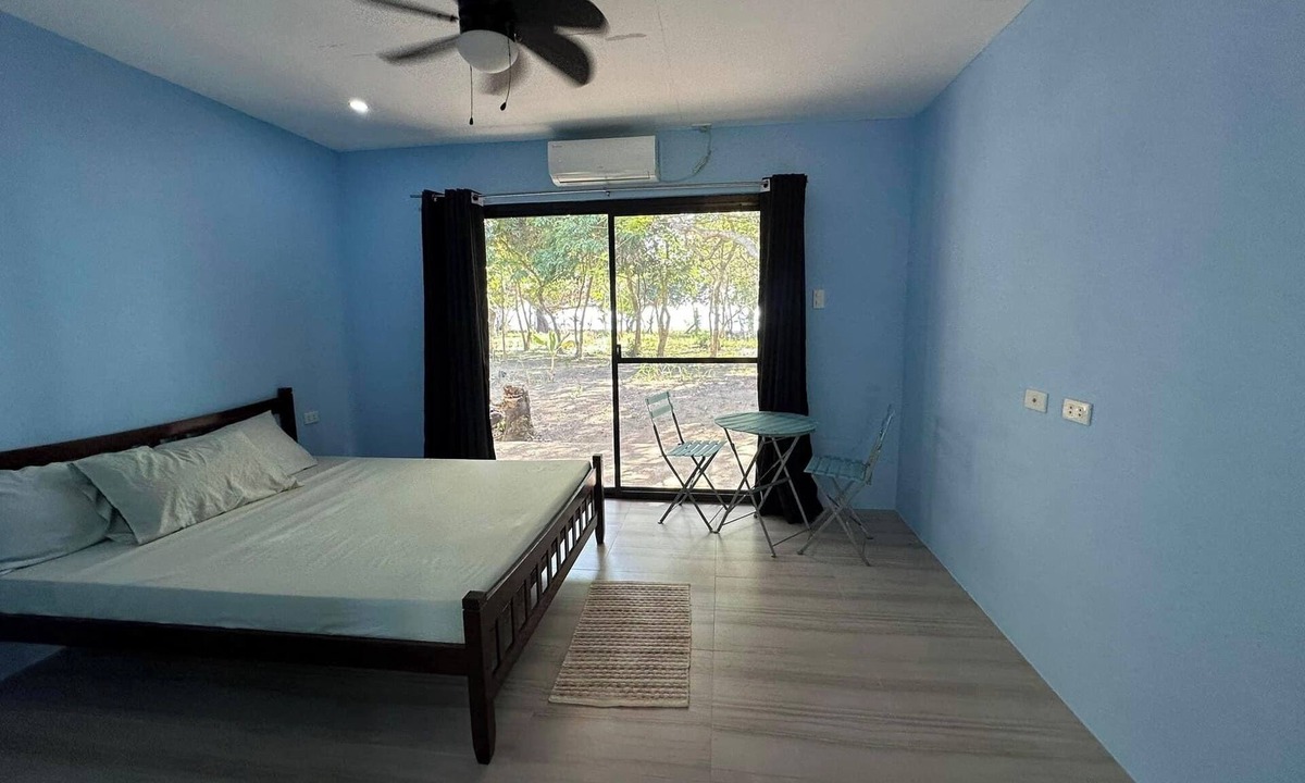 Busuanga House | Magalong Beach Resort
