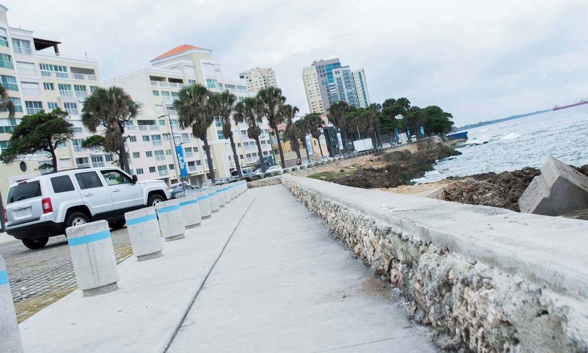 Ciudad Universitaria Hotel | Malecon Rooms & Hotel