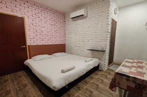 Bandar Meru Raya Hotel | Maleeq Hotel Meru Ipoh