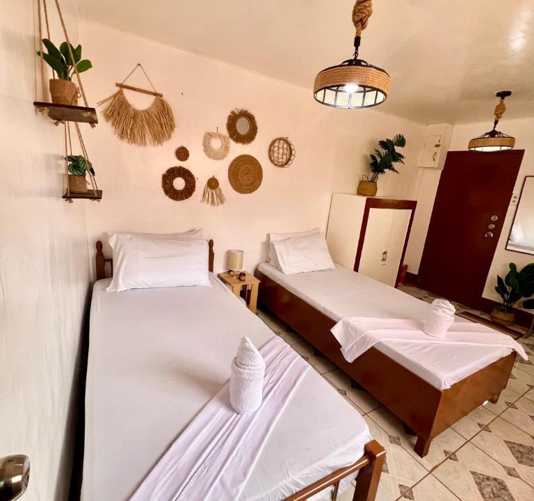 Coron Town Proper House | Maliag