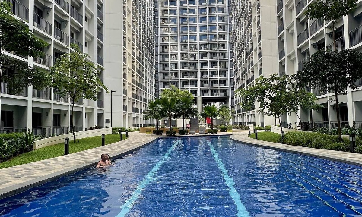 Barangay 76 Condo | Mall of Asia Shore 2