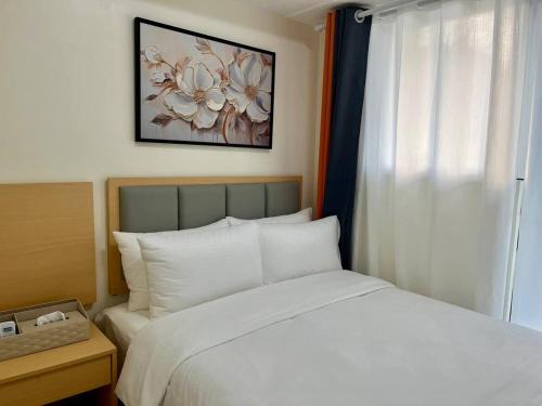 Ugong Apartment | Mandarin Suite Stay