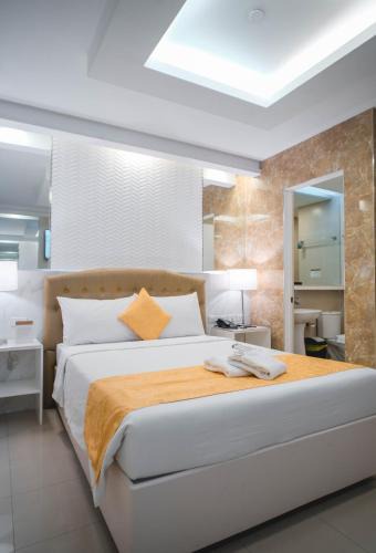Santa Cruz Hotel | Manila Grand Opera Hotel