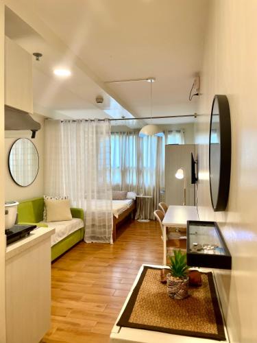 Sasa House | Marrione's Pad