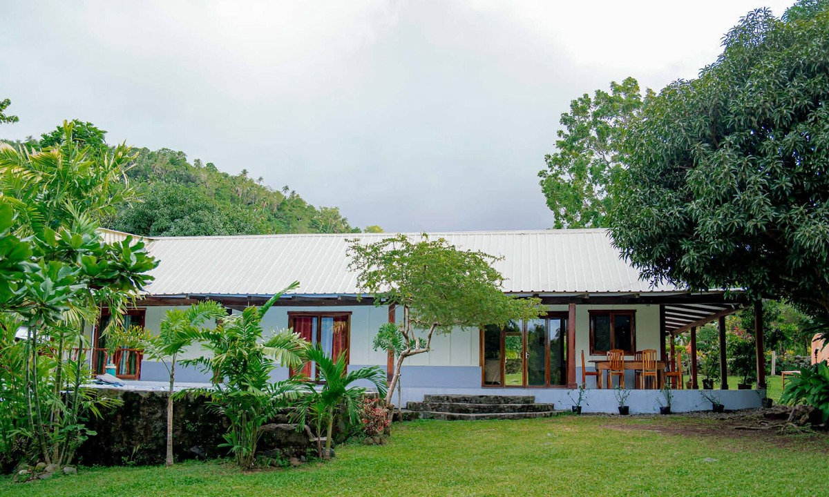 Yumbing Villa | Marvelous 2-bedroom Villa with AC in charming Agoho, Mambajao