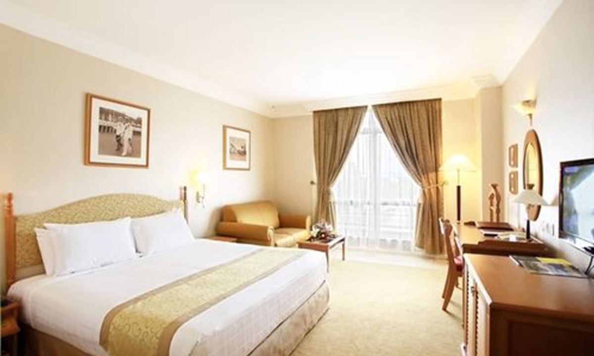 Kampung Lintang Hotel | Merdeka Palace Hotels & Suites