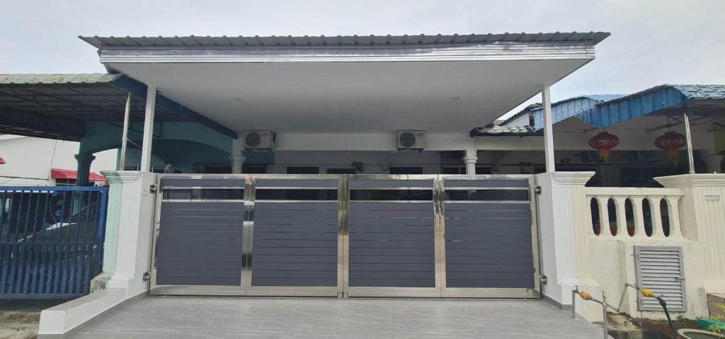 Mersing House | Mersing little homestay II 3 bedrooms