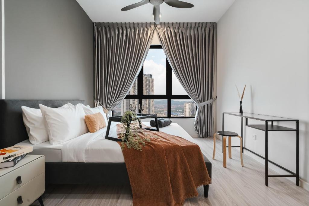 Seri Kembangan Apartment | Meta Residence by Xuites 6-8 pax, 25 mins KLIA, Free Netflix, MRT 200m