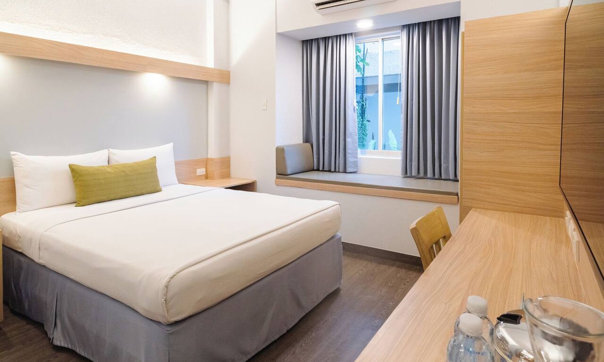 Santo Tomas Hotel | Microtel by Wyndham Batangas