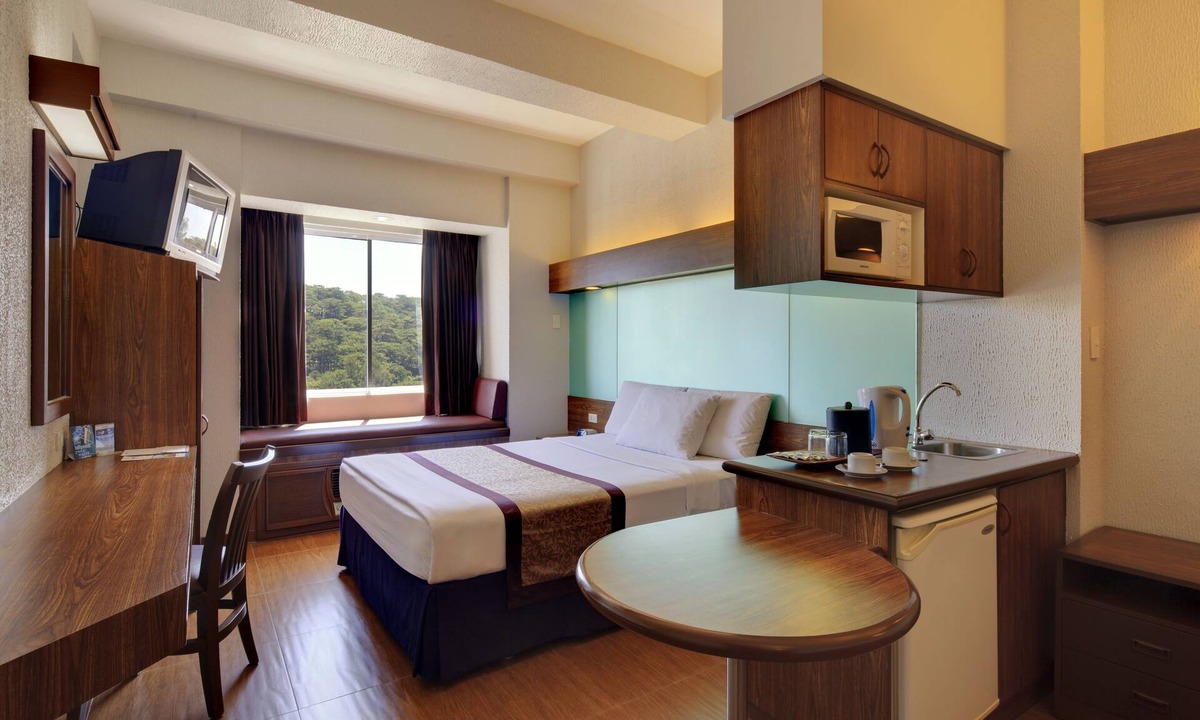 Baguio Hotel | Microtel by Wyndham Baguio