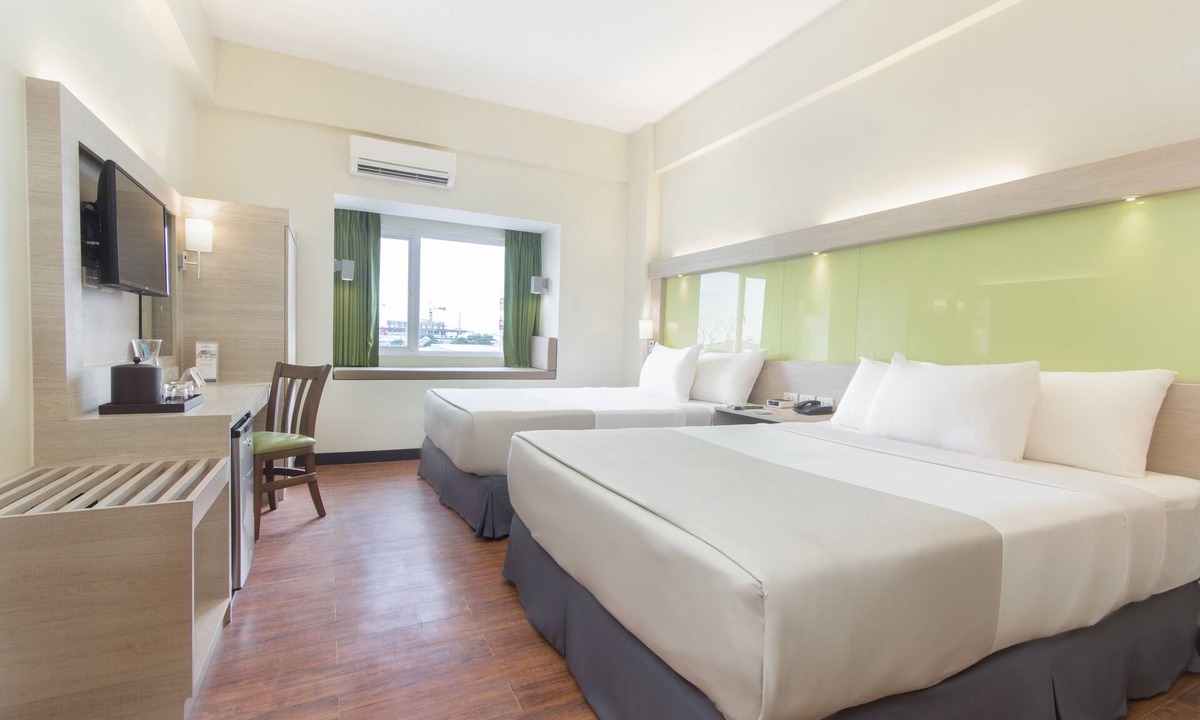 San Fernando Hotel | Microtel Inn & Suites by Wyndham San Fernando