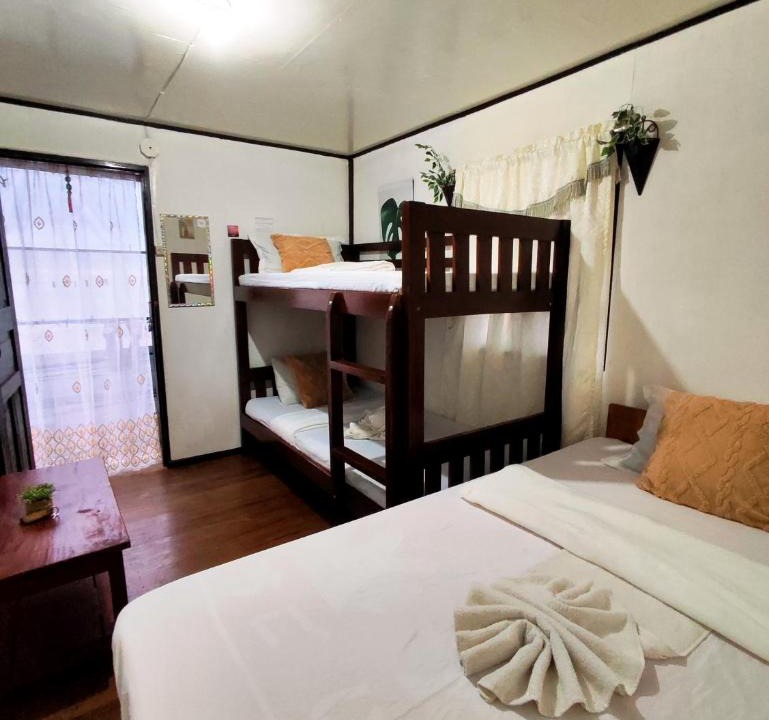 Batad House | Midpoint Homestay and Restaurant- Cambulo Village