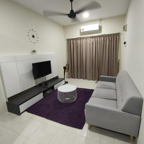 Durian Sebatang House | Mimms Homestay Teluk Intan