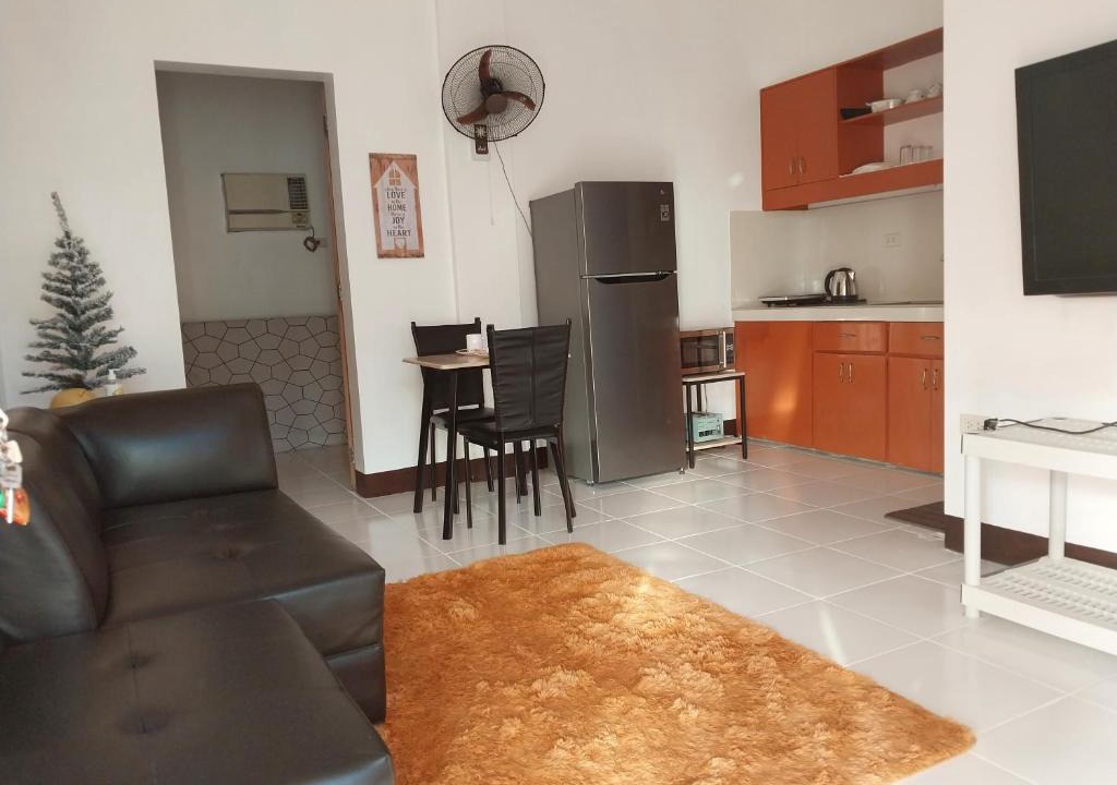 Legazpi Apartment | Minimalist 1-Bedroom Apartment with parking Legazpi Albay