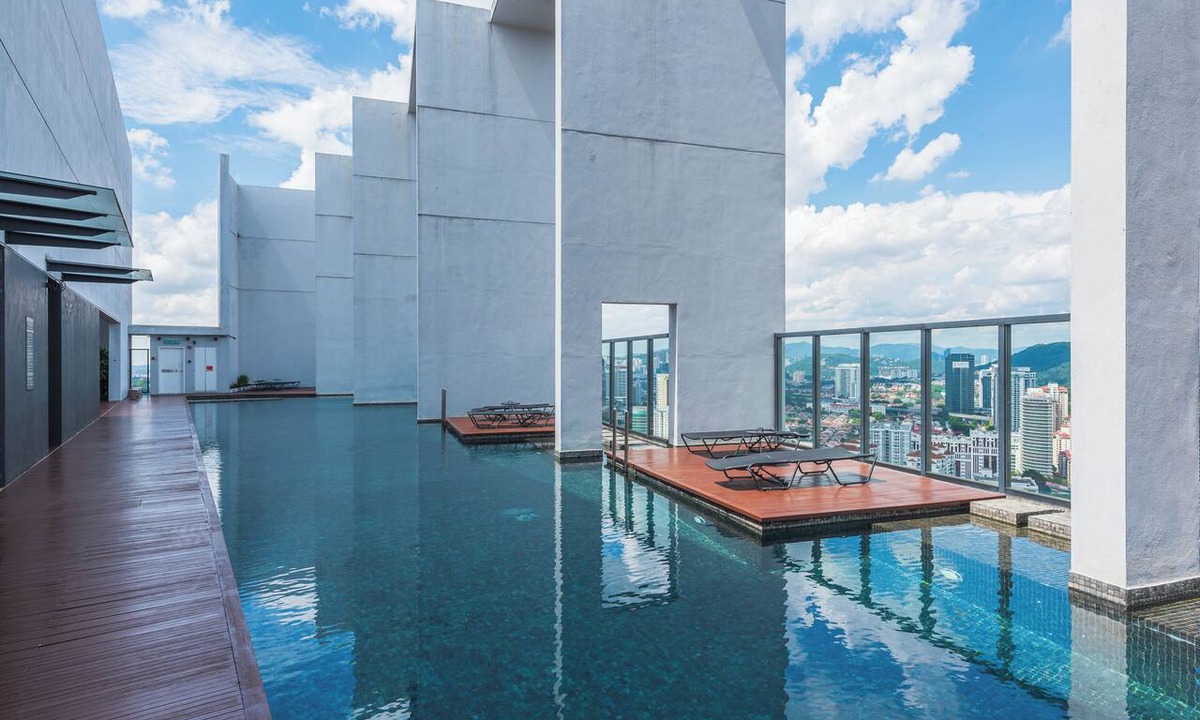 Petaling Jaya Condo | Minimalist 4P Comfort Stay at TheHubSS2