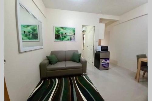 Angeles City Apartment | Modern 1-bedroom condo in vibrant Malabanias
