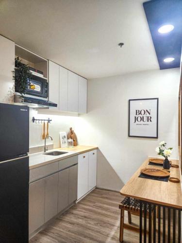 Lahug Apartment | Modern Condo at The Median, Lahug