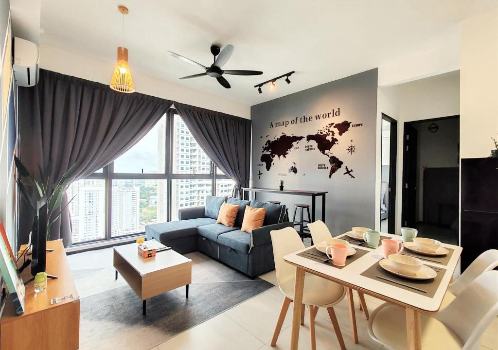 George Town Apartment | Modern Elegance Suite, 5 to 6 pax at Urban Suites Georgetown by SuperStay
