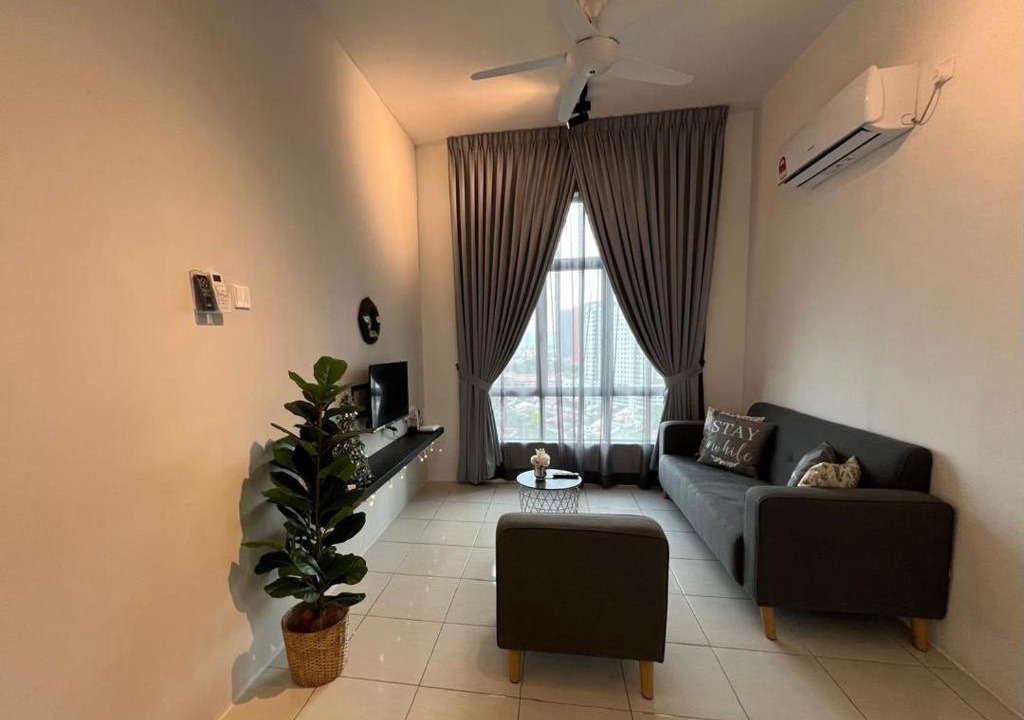 Hulu Kinta Apartment | Modern High Floor Suite Mountain & City View