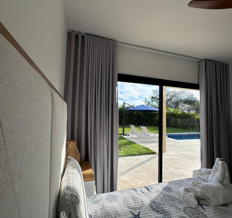 El Soco Villa | Modern Villa Private Pool Sleep 8 Playa Nueva Romana