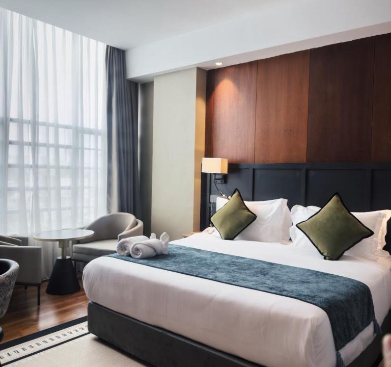 Downtown George Town Hotel | Moon Hotel