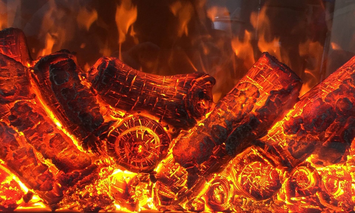 Silang Junction South Condo | Mountain View Escape in Tagaytay