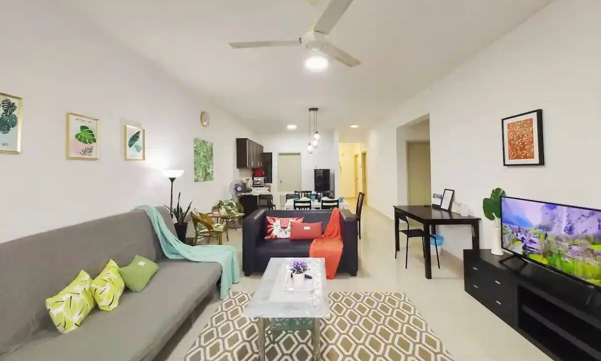 Puchong Apartment | Mountain view Apt perfect for big group @SetiaWalk