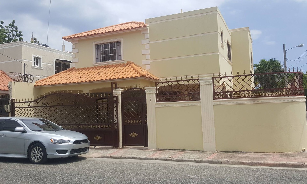 Los Frailes House | my House is very big and the area is quiet and secured