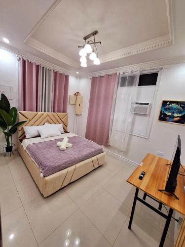 Poblacion District House | N3 Studio Room Apartment Transient House Ground Floor near Abreeza Mall, SPMC, SM Lanang, USEP