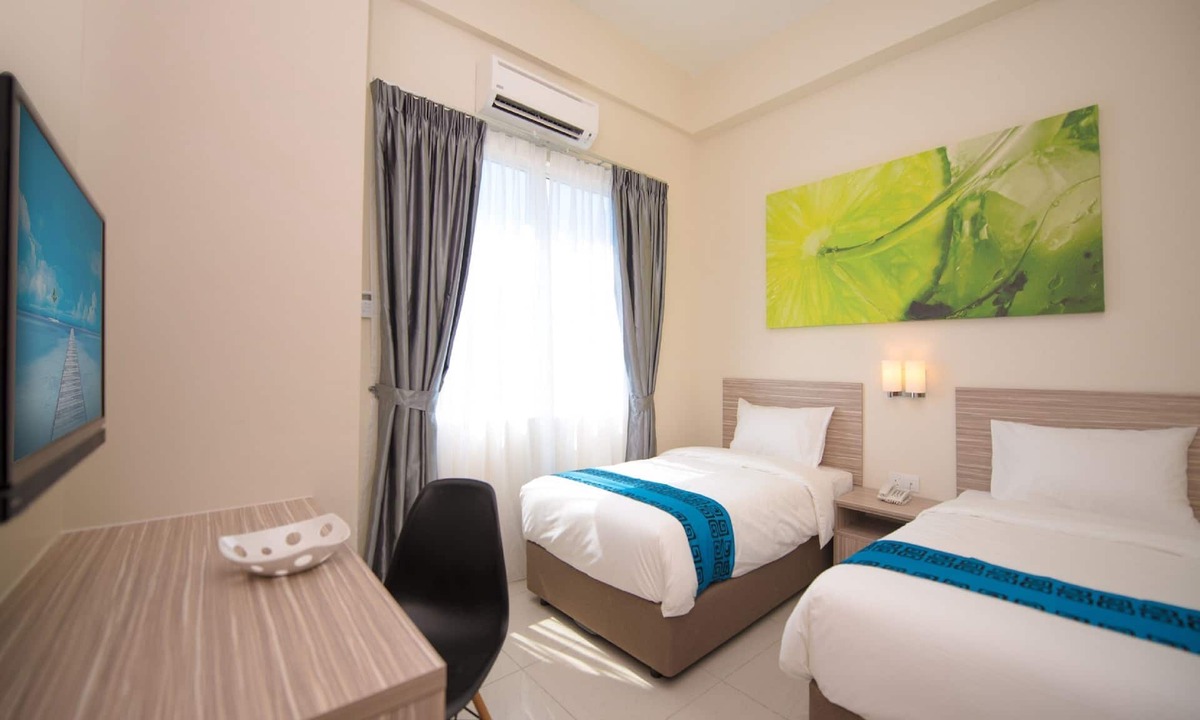 Lubok Buaya Hotel | Nadias Hotel Cenang Langkawi