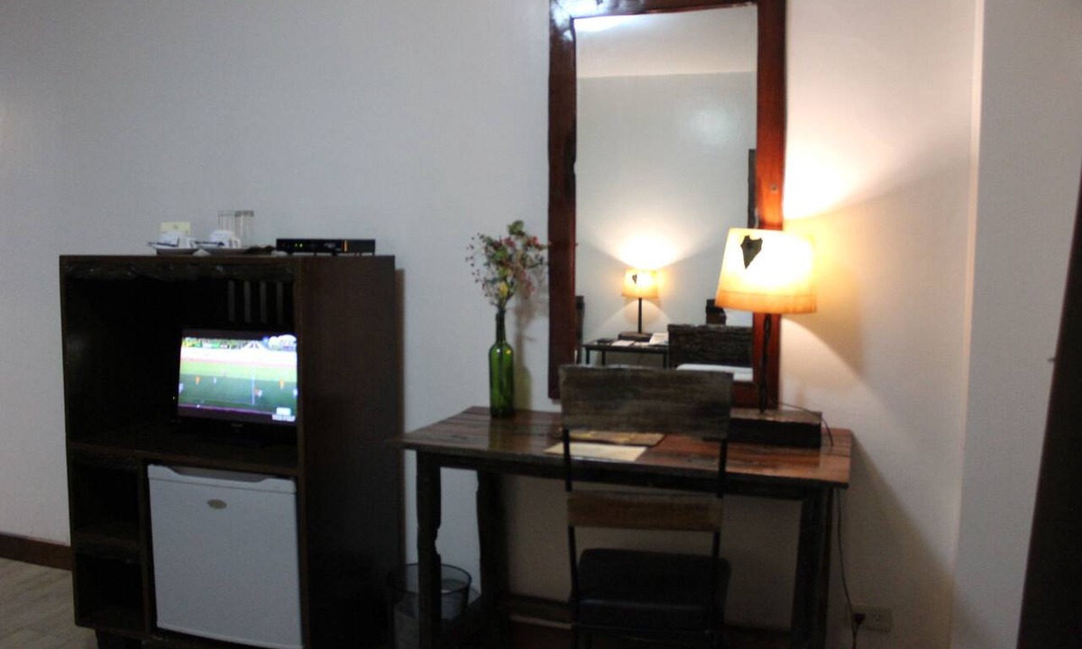 Talisay Hotel | Nature's Village Resort