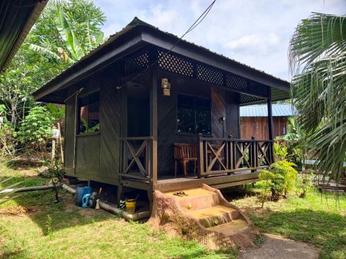 Tioman Island Hotel | Nazri's Place 2