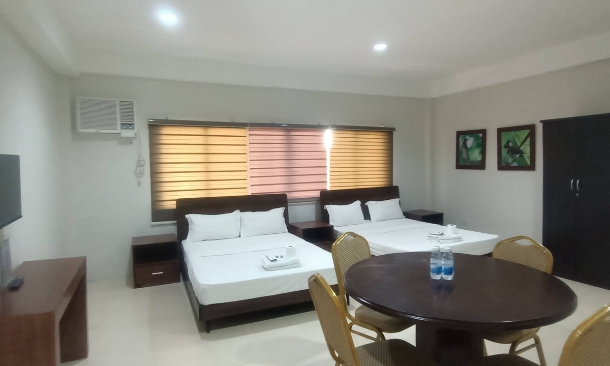 Tandang Sora Hostel | Nest hotel at Nest Suites