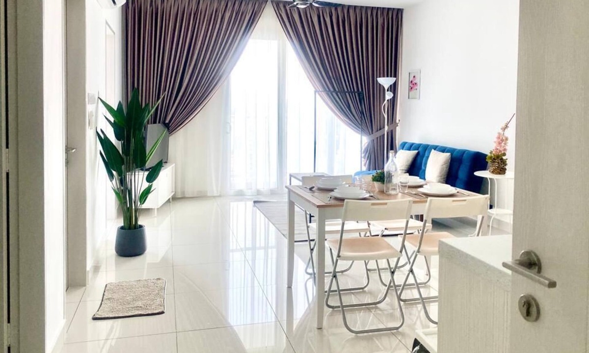 Kuala Lumpur Apartment | New Home 2R3B for 6 pax/KLCC view/8 Min to KL City/Free WIFI