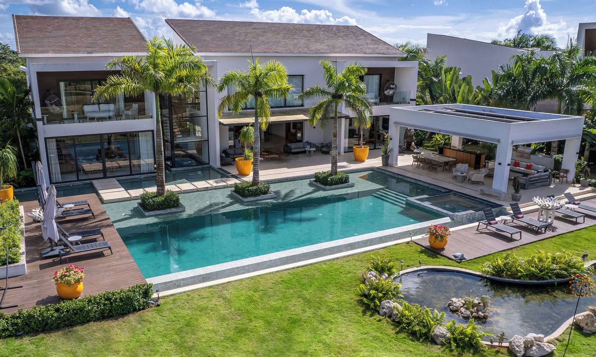 Los Altos Villa | New Luxury 5BR Oasis in the Heart of Casa de Campo - Golf cart inlcluded