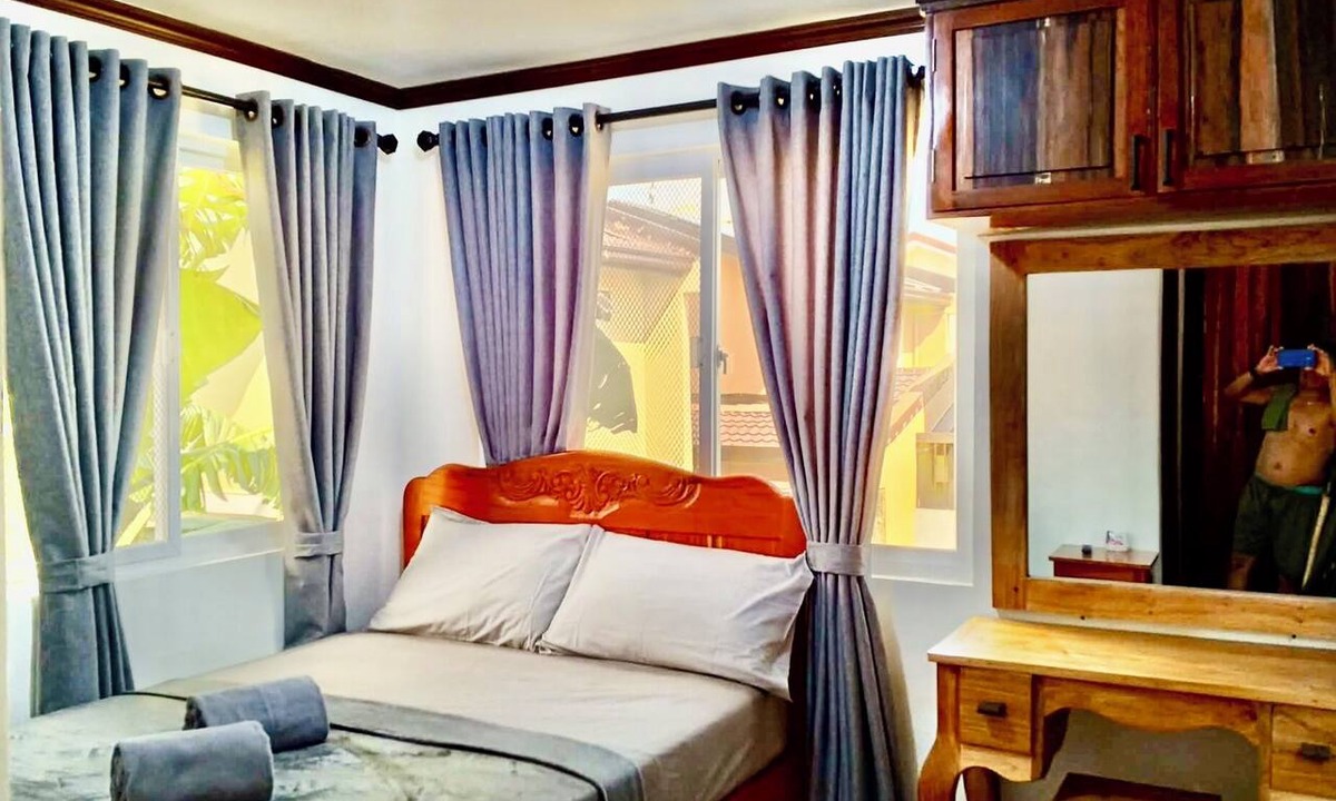 Puerto Princesa City Centre Bed & Breakfast | Noah Bed&Breakfast 3 Private Room NEWHOME QUIET place to stay Solar No Blackouts