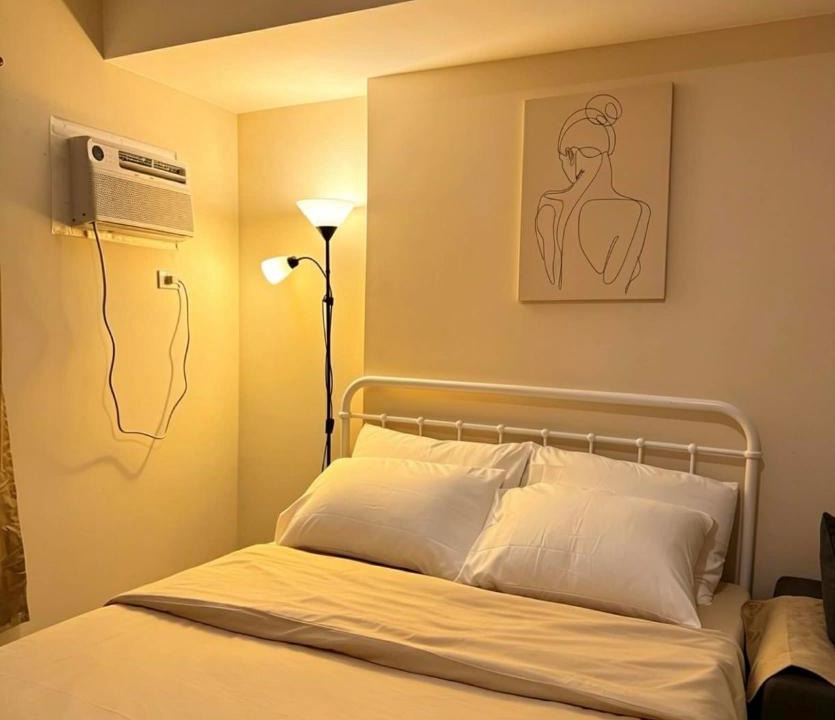 Bakilid Apartment | Nomads place 3 - with KARAOKE