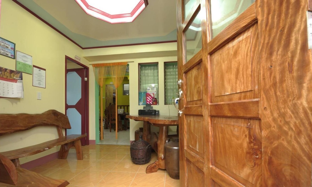 Basco House | Northview Hometel